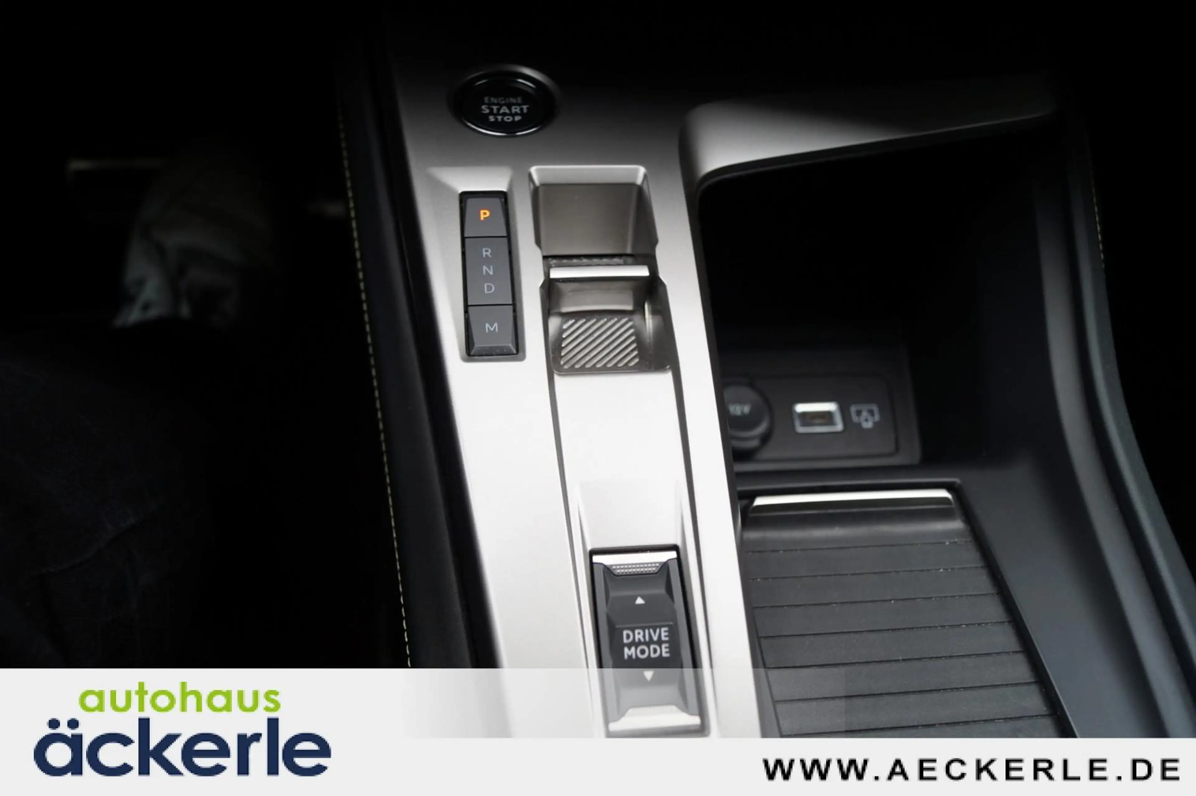 Peugeot 408 PureTech 130 GT | SHZ | Massage | Checkheft — photo 16