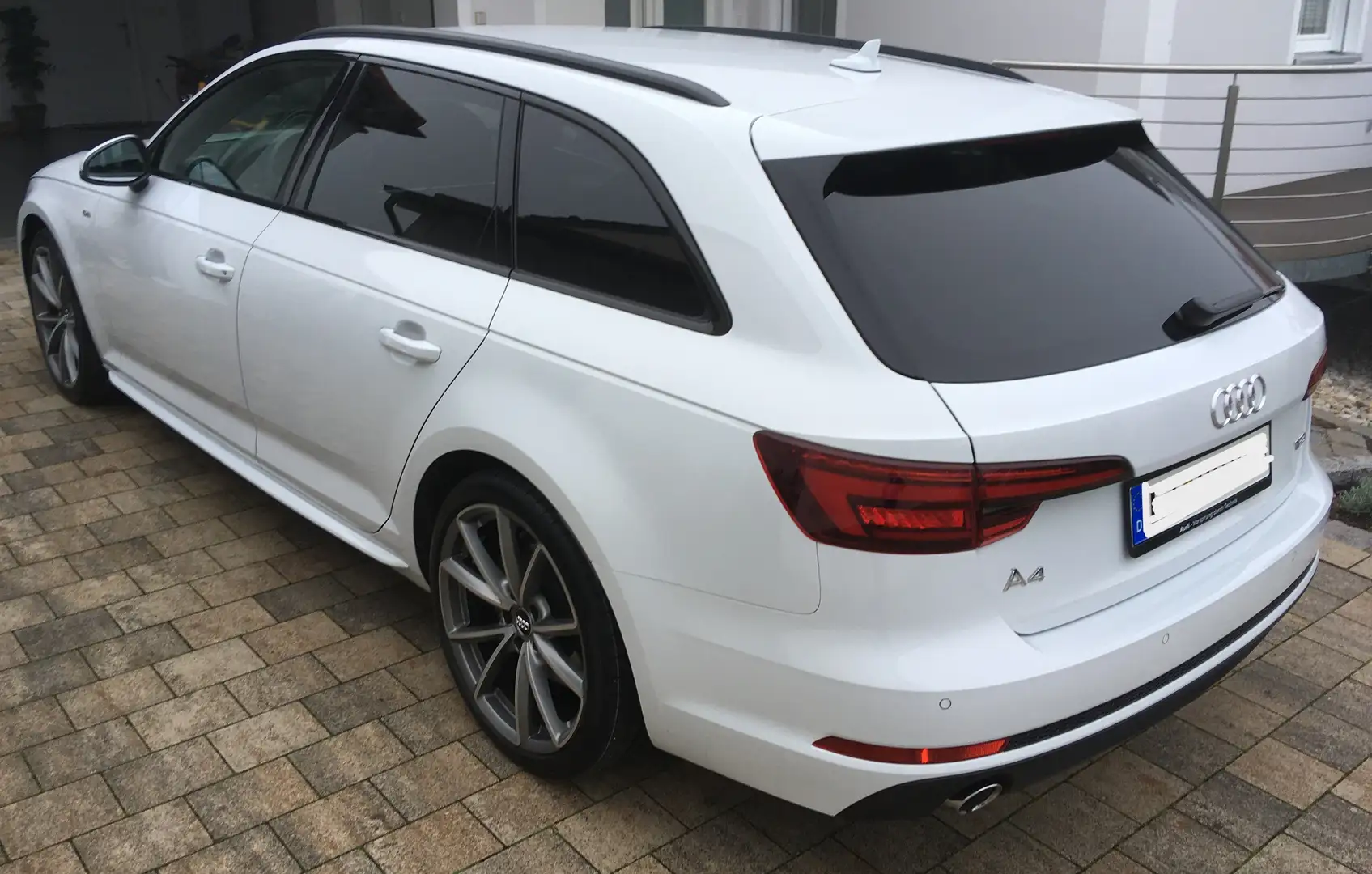 Audi A4 A4 Avant 1.4 TFSI S tronic sport Weiß - 2