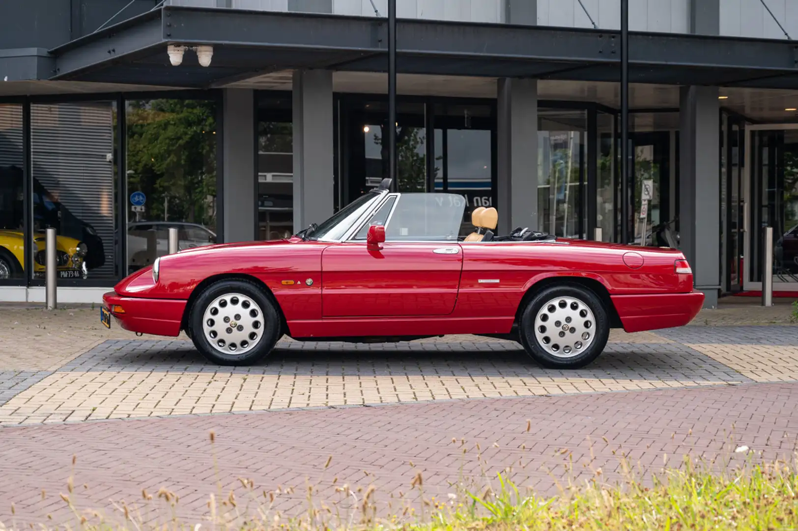 Alfa Romeo Spider 2.0 - 2