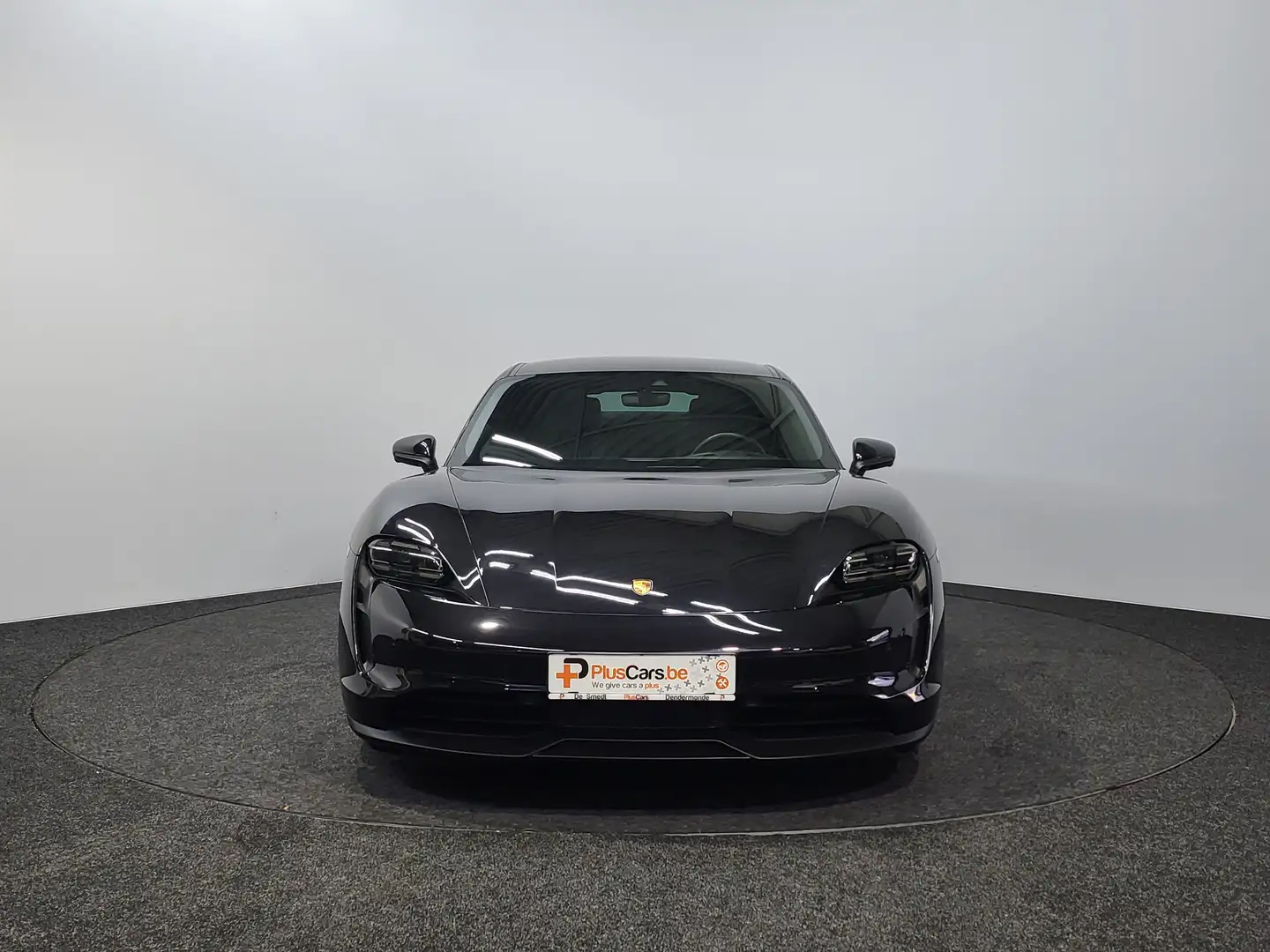 Porsche Taycan Pano ~ Led ~ 360 ~ DAB ~ Navi ~ CarPlay ~ TopDeal Zwart - 2