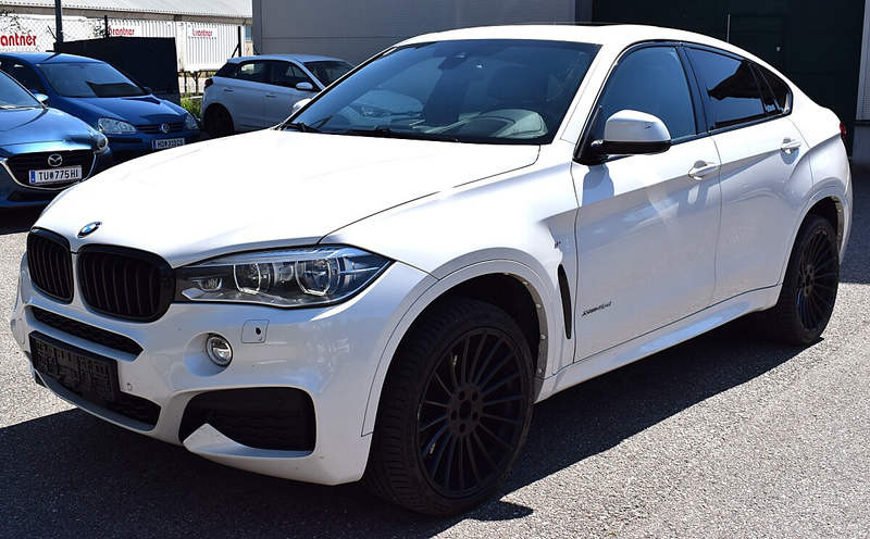 BMW X6 xDrive40d Sport Activity Coupé Österreich-Paket...