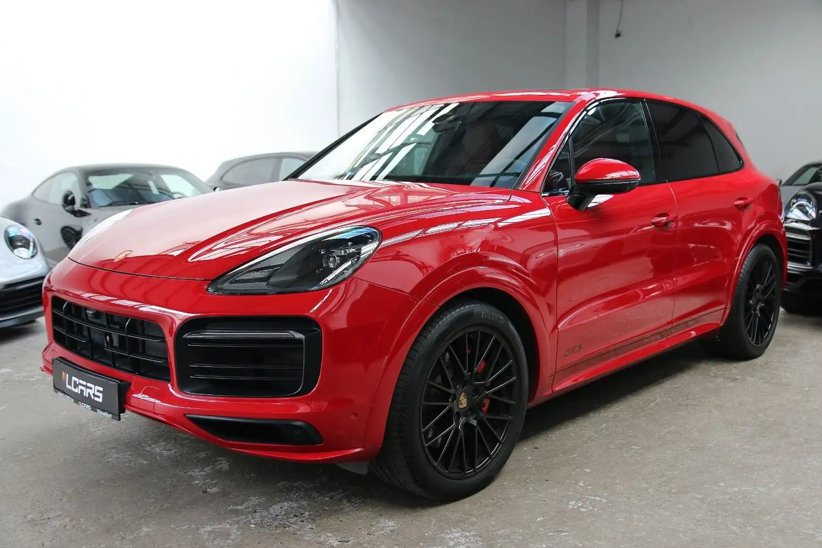 Porsche Cayenne GTS 18Wege ACC Pano 360° BOSE AHK 21" Rot - 2