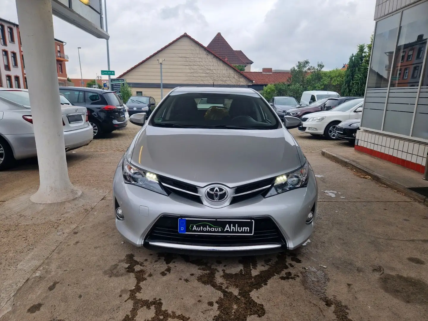 Toyota Auris Life+ Kamera Klima Sitzhzg. MFL PDC 1.Hand Srebrny - 2