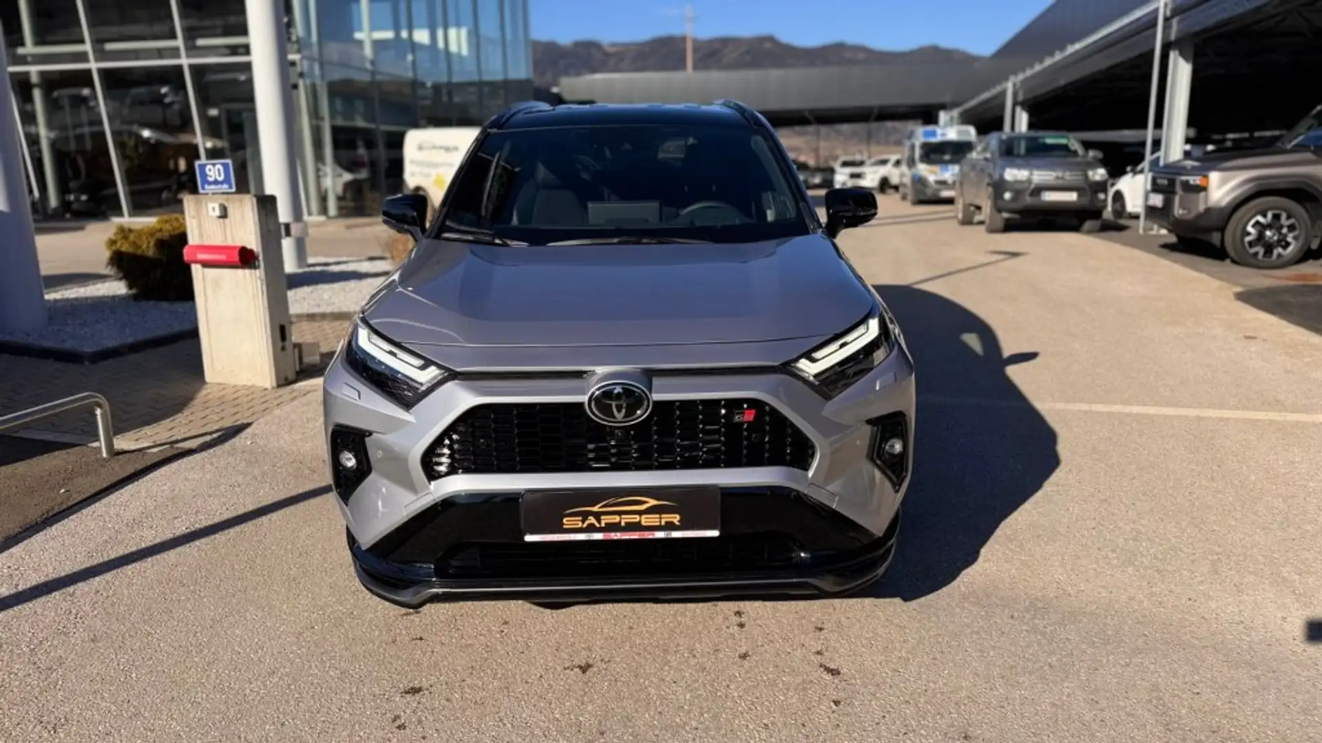 Toyota RAV 4 2,5 Hybrid PHEV GR Sport AWD Silber - 2
