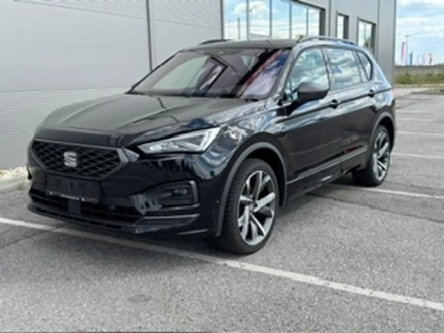 SEAT Tarraco Tarraco 1,5 TSI ACT FR DSG FR Schwarz - 1