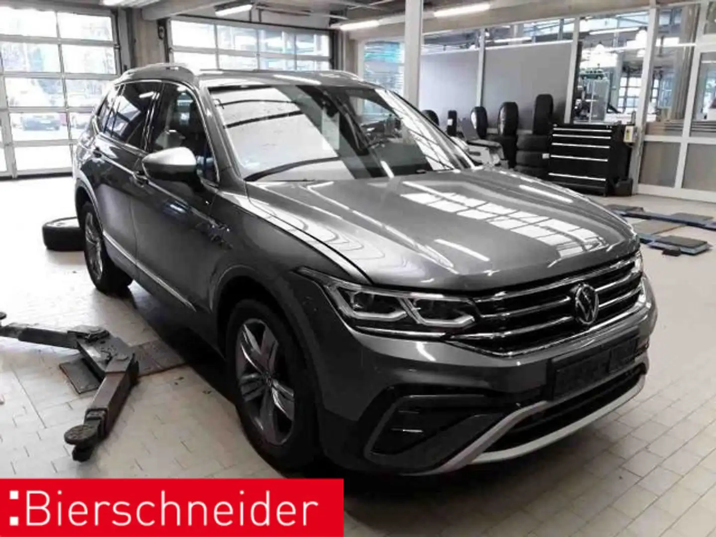 Volkswagen Tiguan Allspace 2.0 TDI DSG 4Mo Elegance AHK PAN Grau - 2
