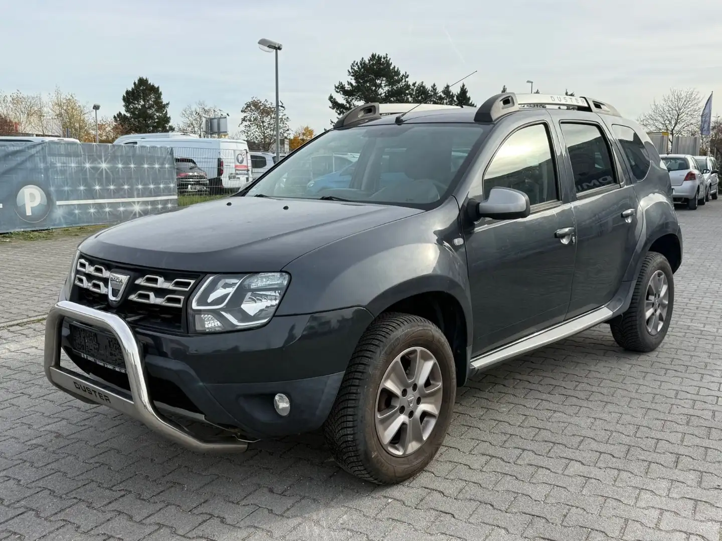 Dacia Duster I Prestige 1.5 dCI Leder-Navi-Alufelgen Grau - 1