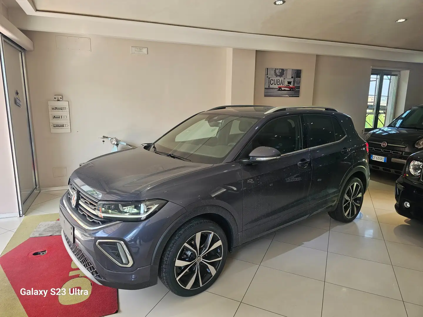 Volkswagen T-Cross R-Line 115cv DSG Ufficiale  4 anni di garanzia Grigio - 1