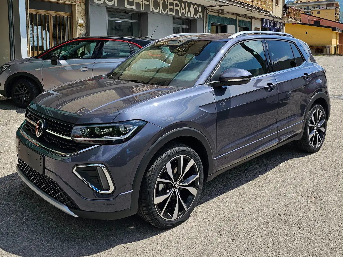 Volkswagen T-Cross R-Line 115cv DSG Ufficiale  4 anni di garanzia Grigio - 1