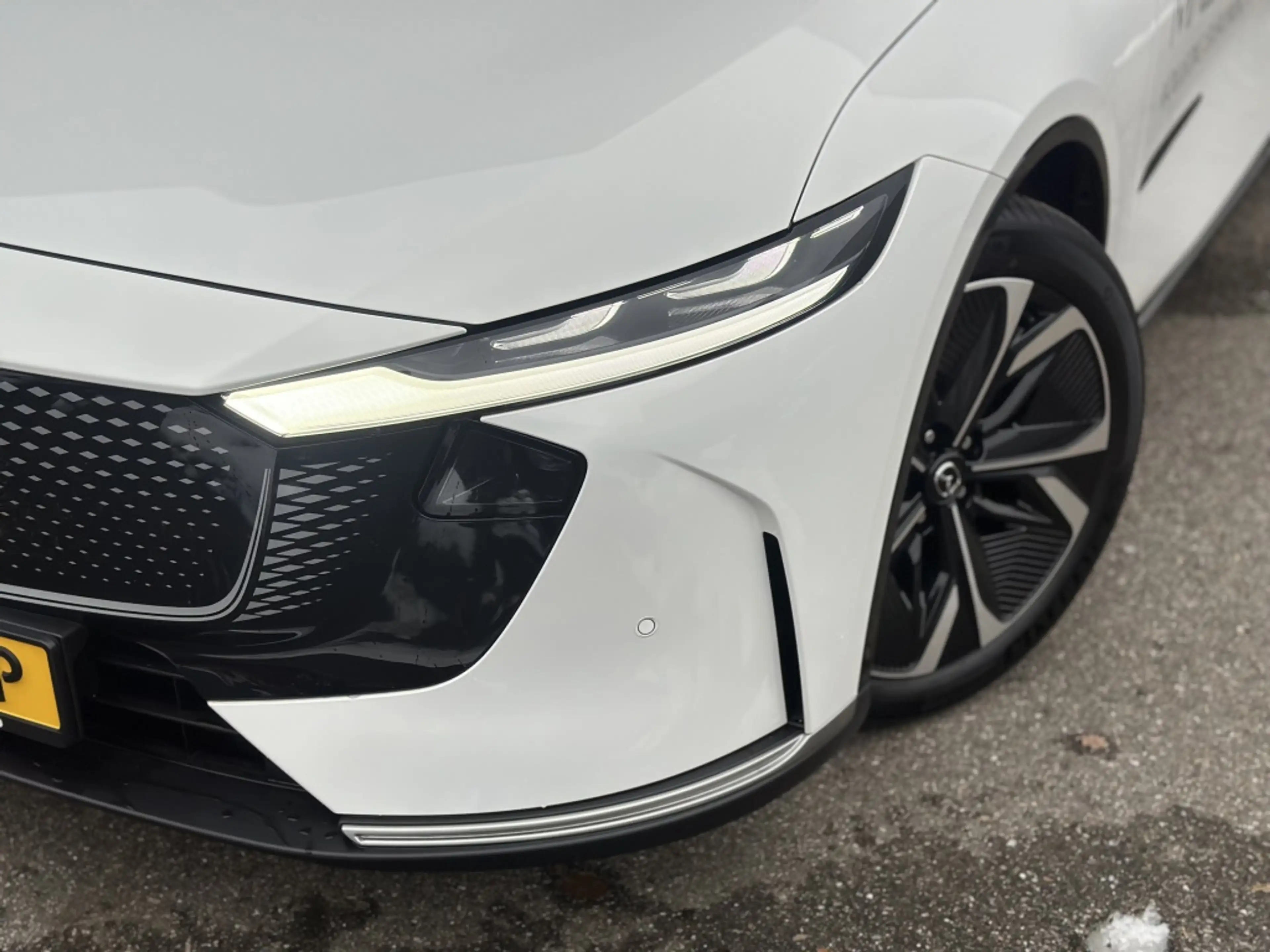Mazda 6e Takumi 68.8 kWh — photo 6