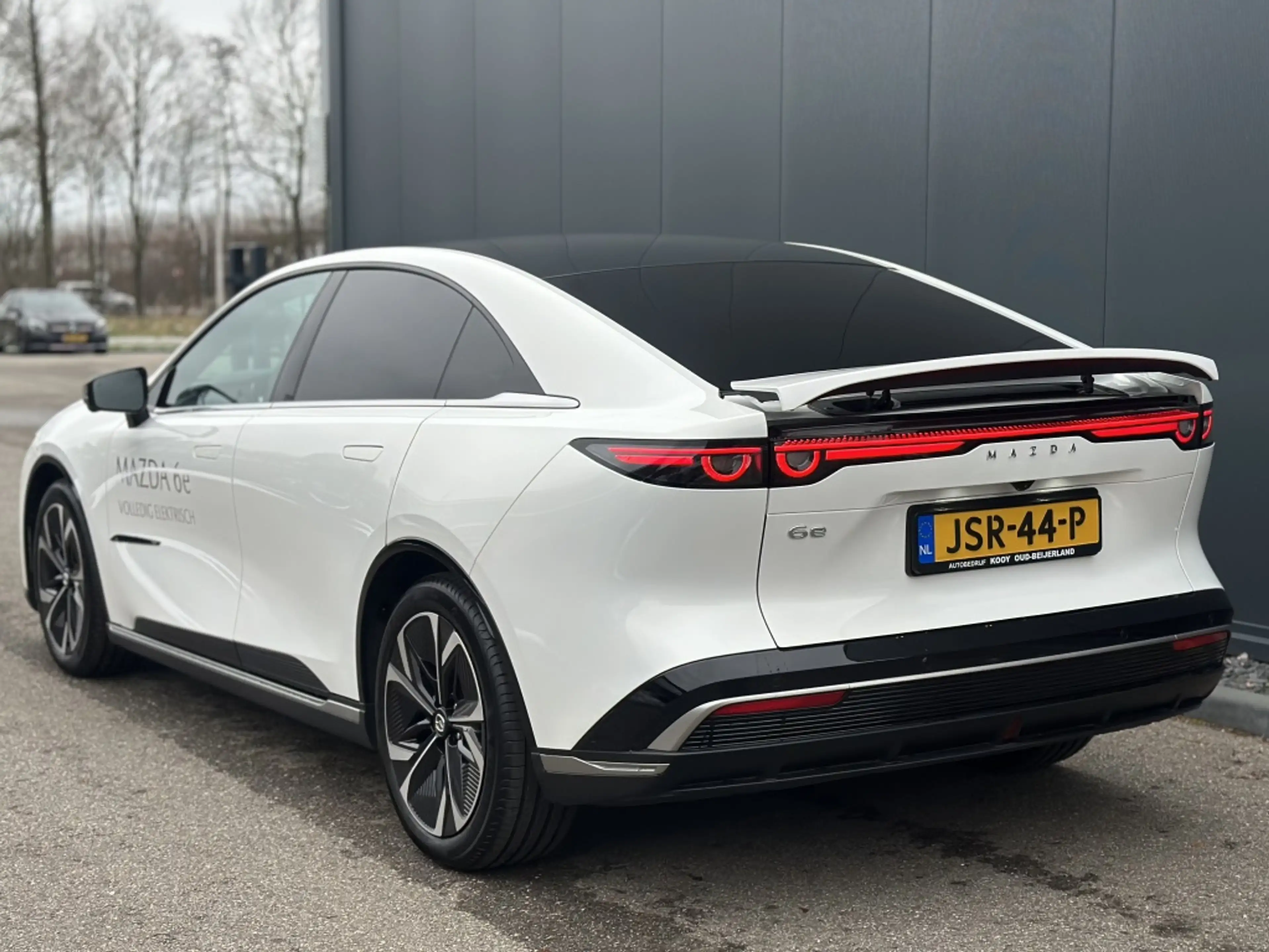 Mazda 6e Takumi 68.8 kWh — photo 2