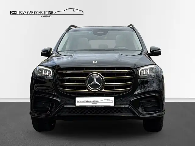 Mercedes-Benz GLS view 2