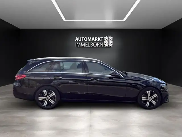 Mercedes-Benz C-Class view 11