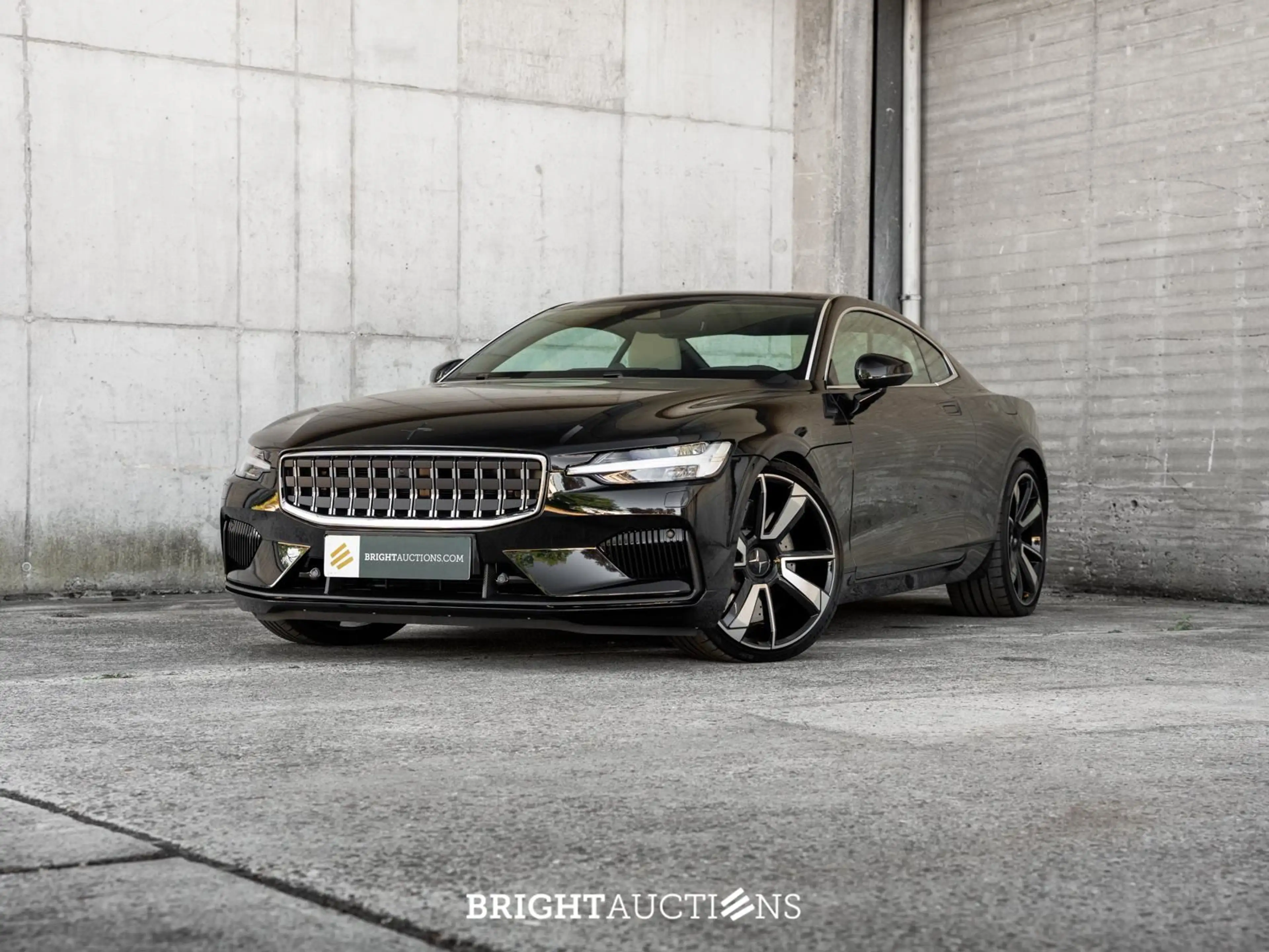 Polestar 1 2.0 T8R (1 van 1500) Carbon Plug-In Hybrid — photo 4