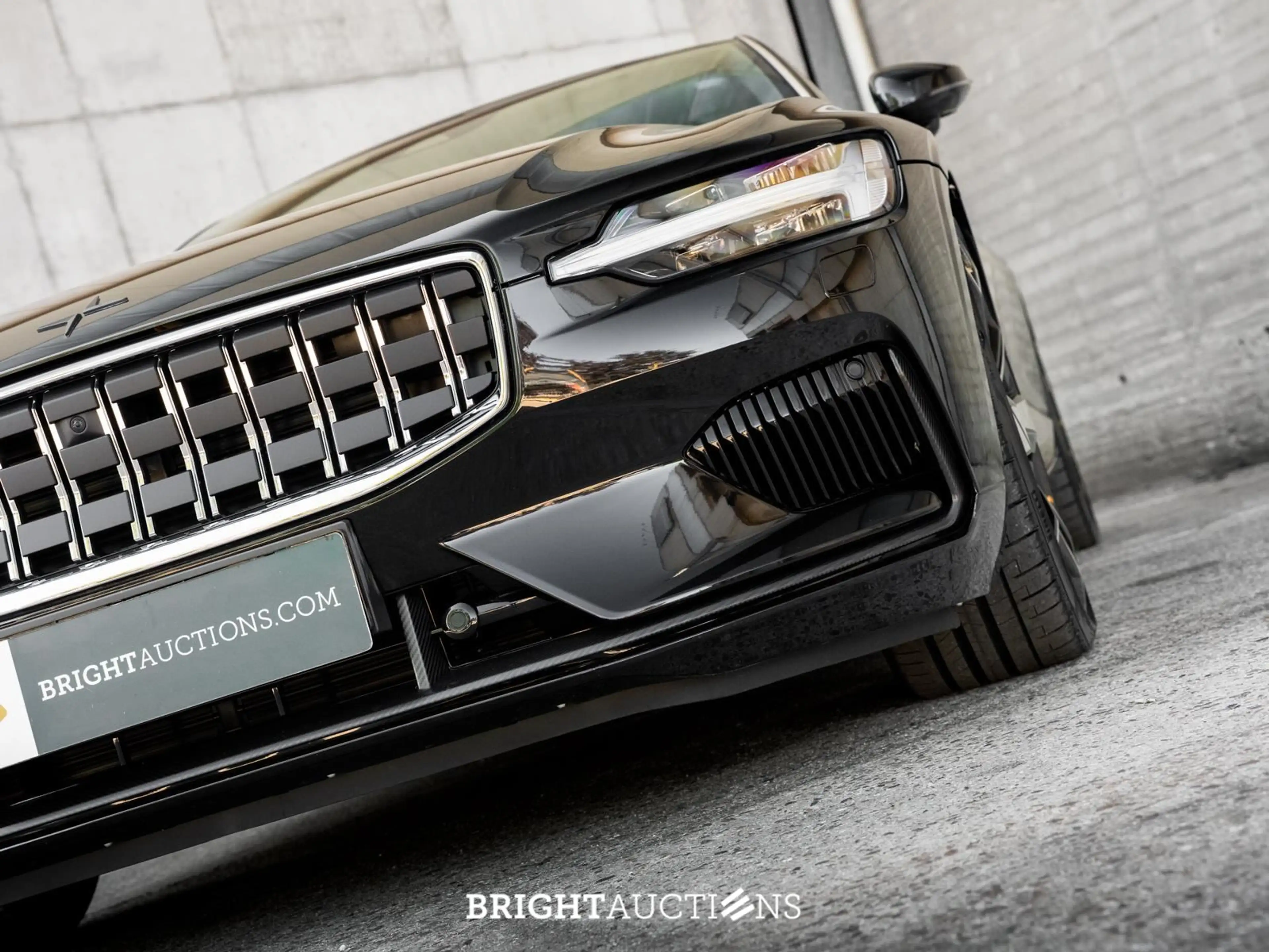 Polestar 1 2.0 T8R (1 van 1500) Carbon Plug-In Hybrid — photo 12
