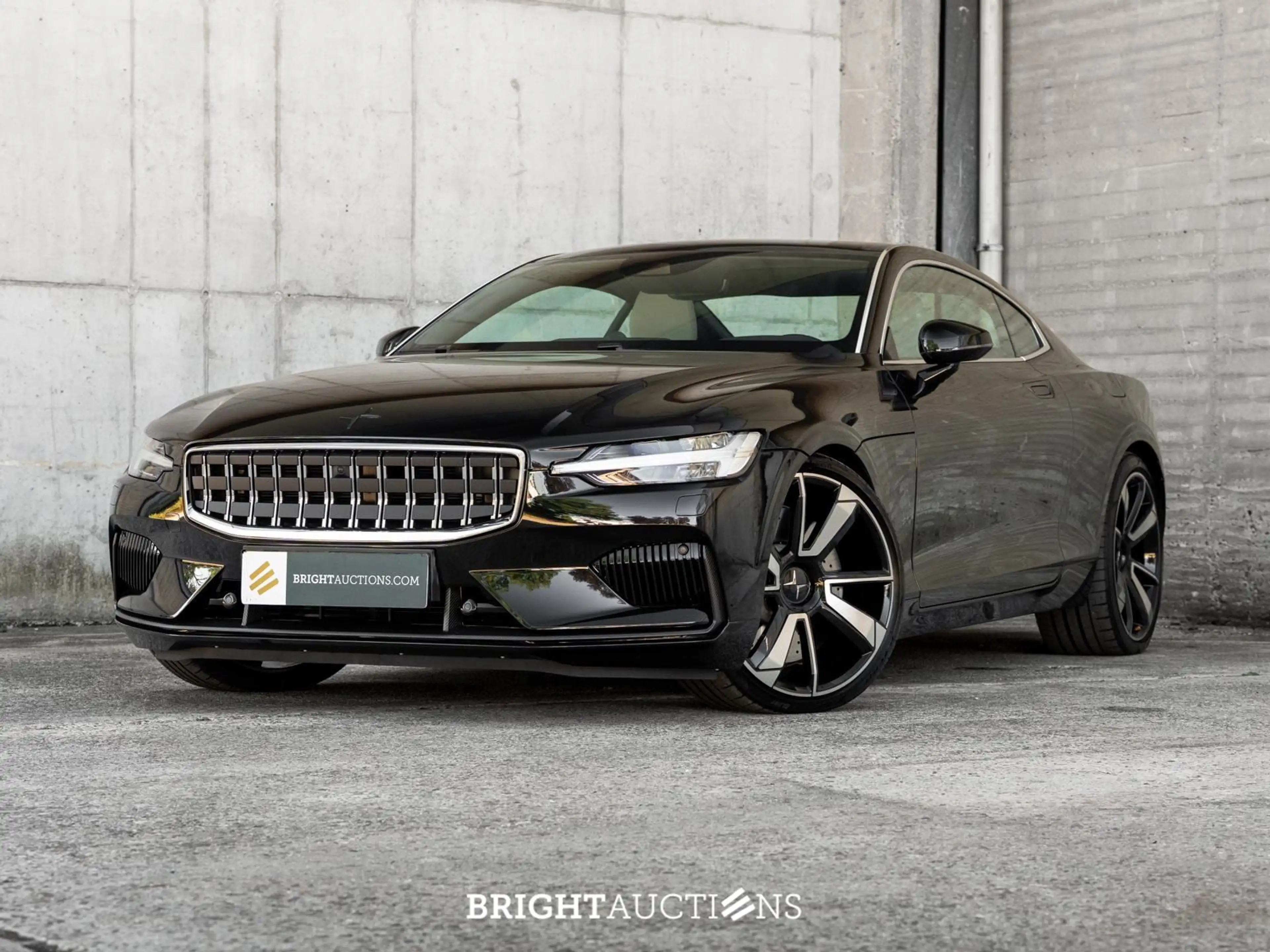 Polestar 1 2.0 T8R (1 van 1500) Carbon Plug-In Hybrid — photo 3