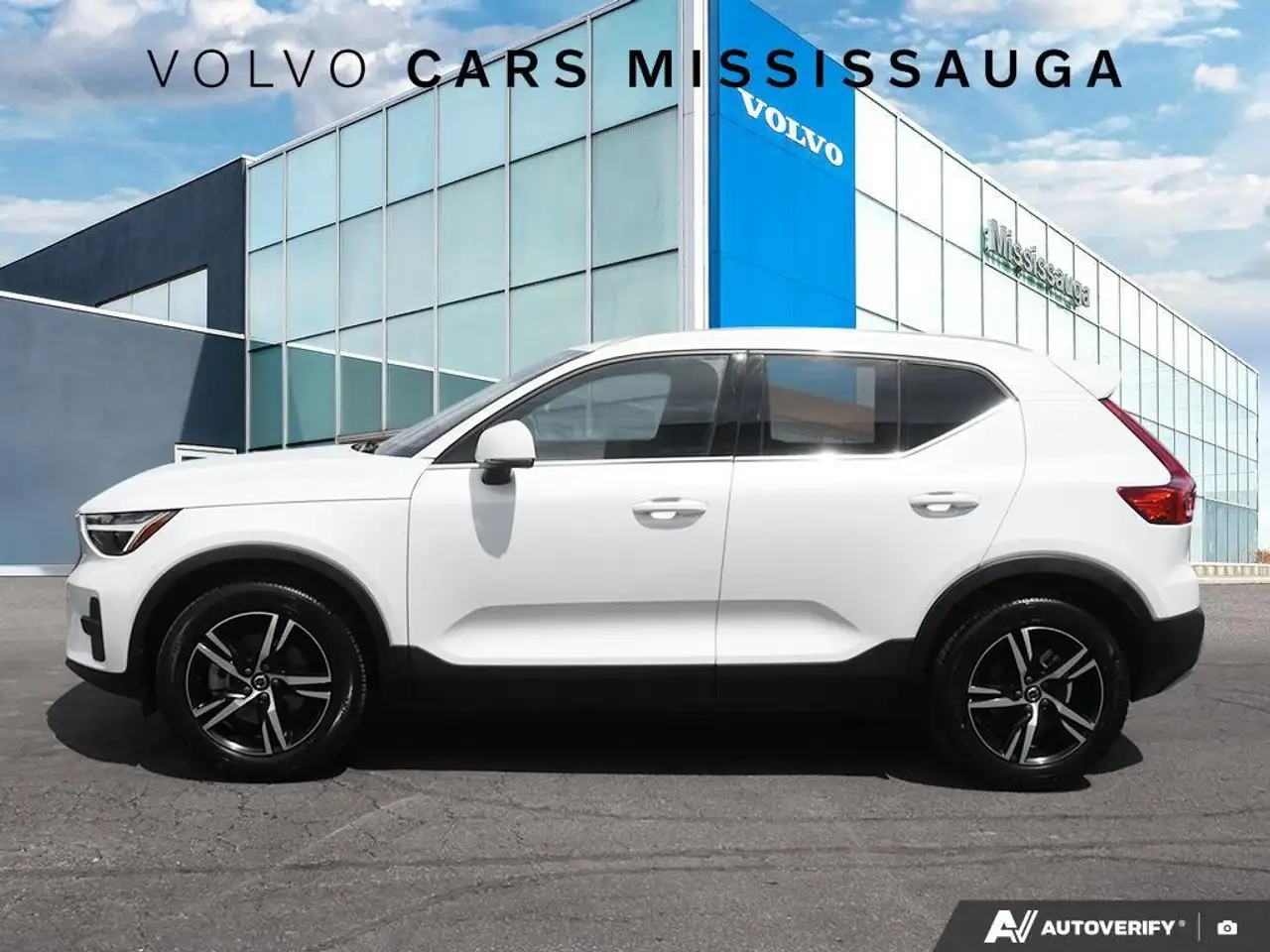 Volvo XC40 снимка Volvo XC40