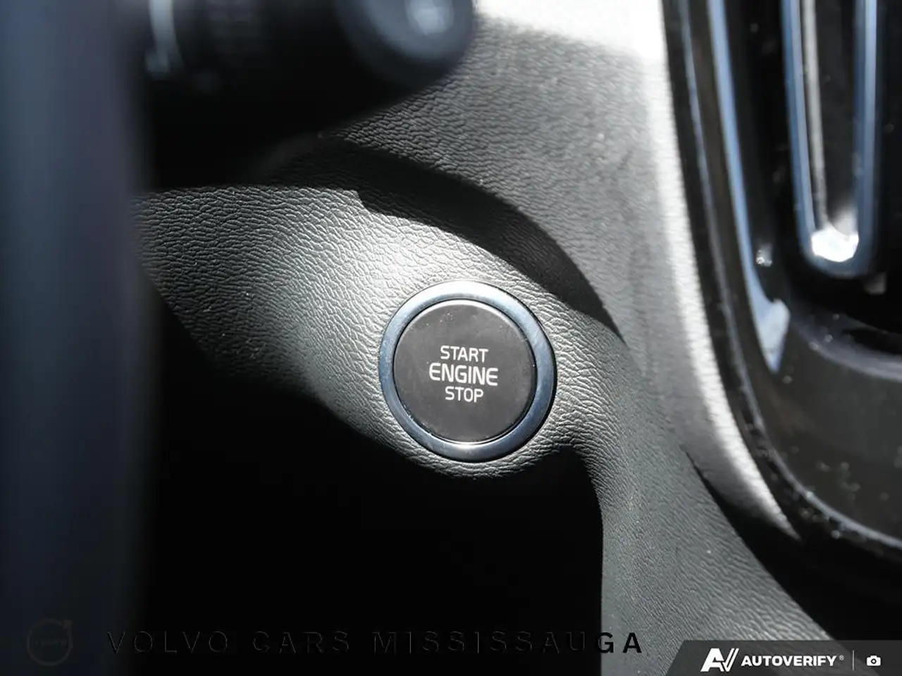 Volvo XC40 снимка Volvo XC40