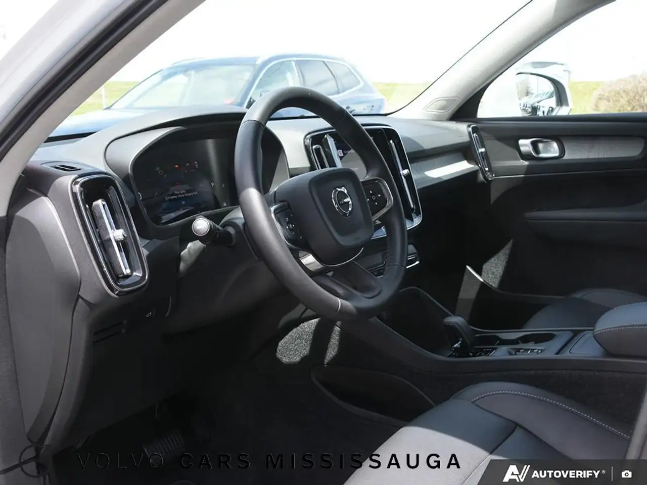 Volvo XC40 снимка Volvo XC40