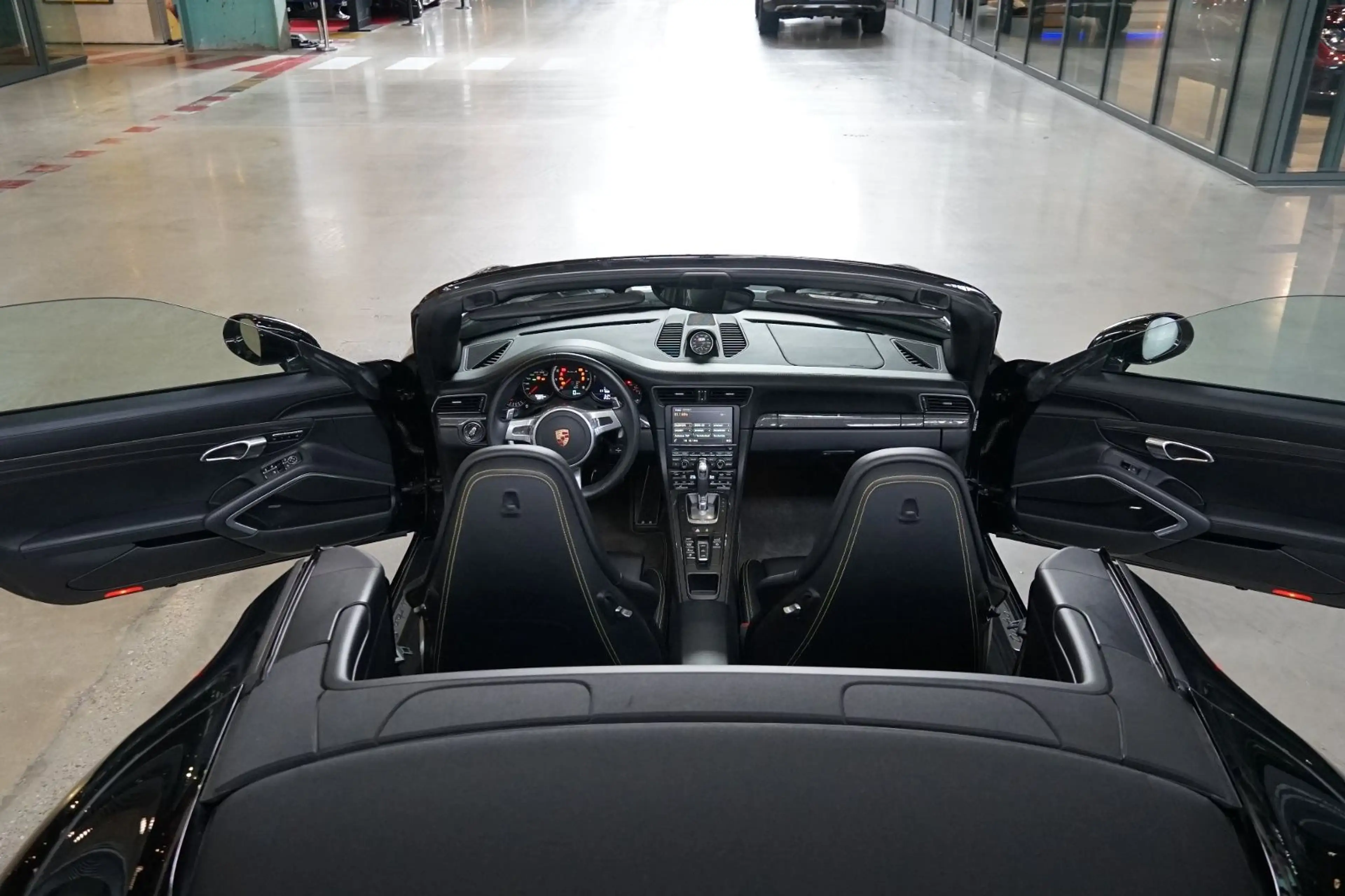 Porsche 991 911 Turbo S Cabriolet/XPEL/PCCB/Approved 11/28 — photo 13