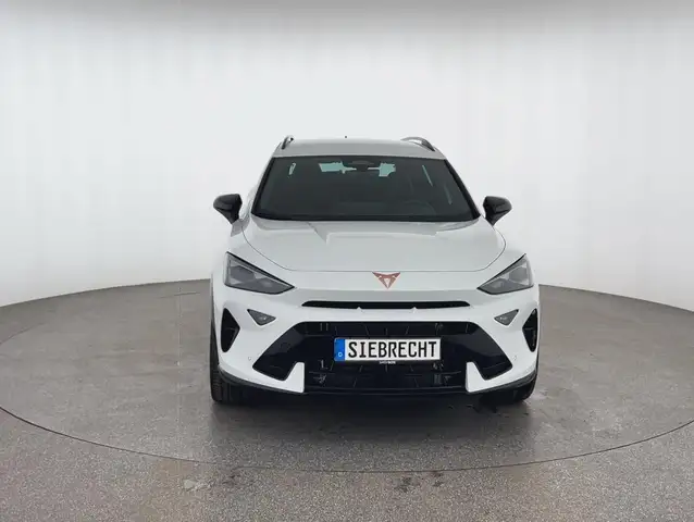 Cupra Formentor view 2