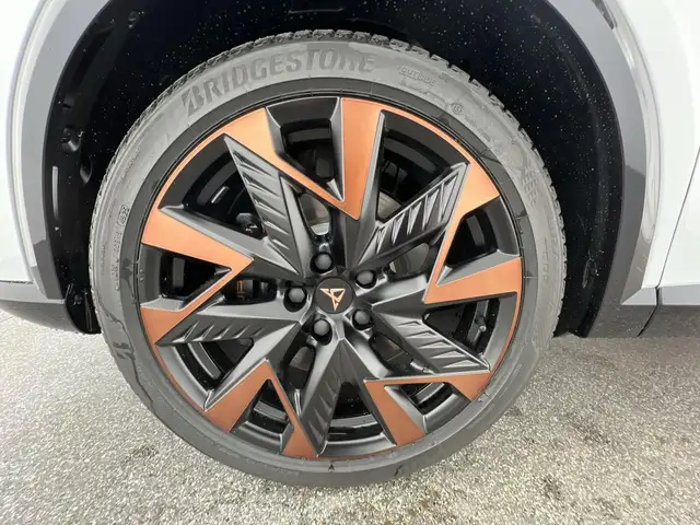 Cupra Formentor view 10