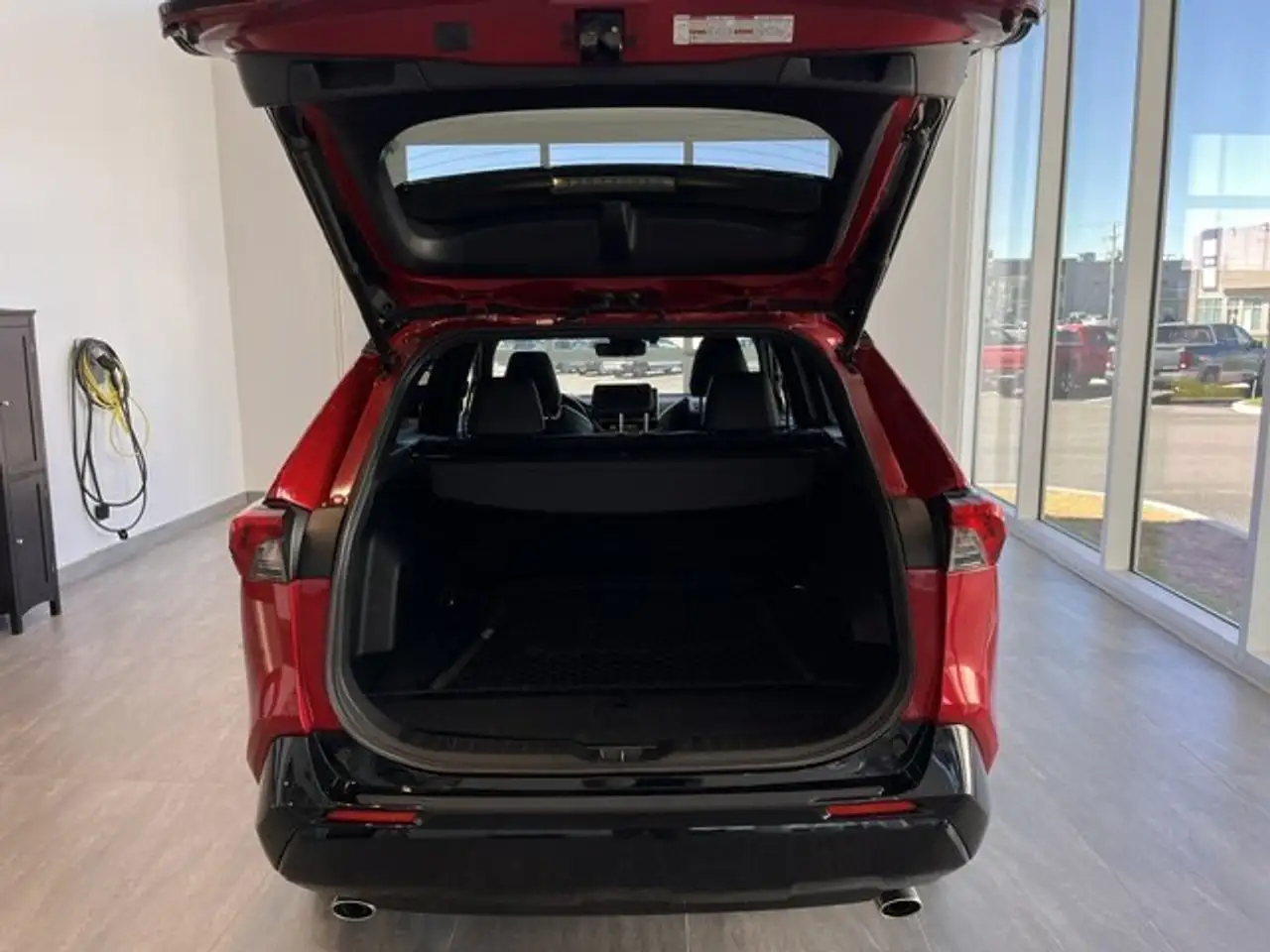 Toyota RAV 4 Prime снимка Toyota RAV 4 Prime