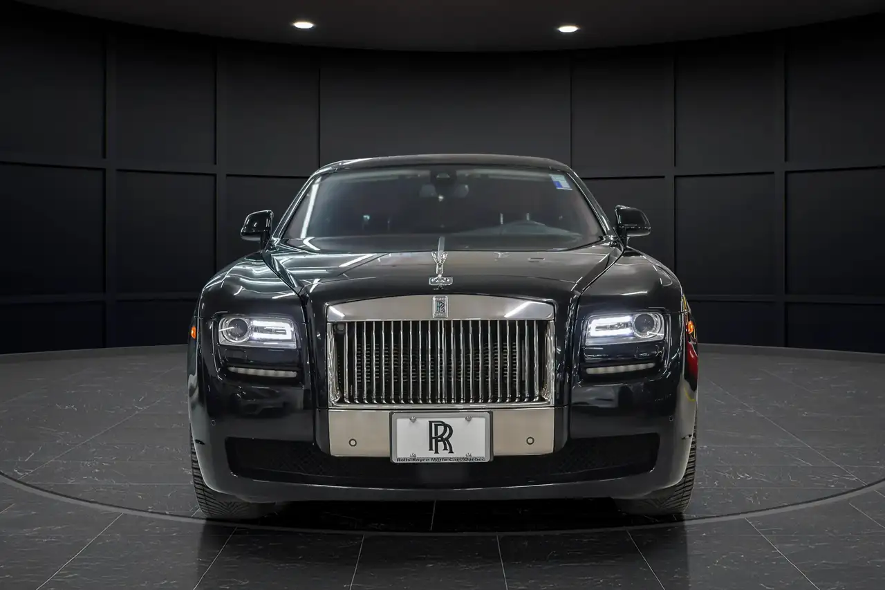 Rolls-Royce Ghost photo Rolls-Royce Ghost