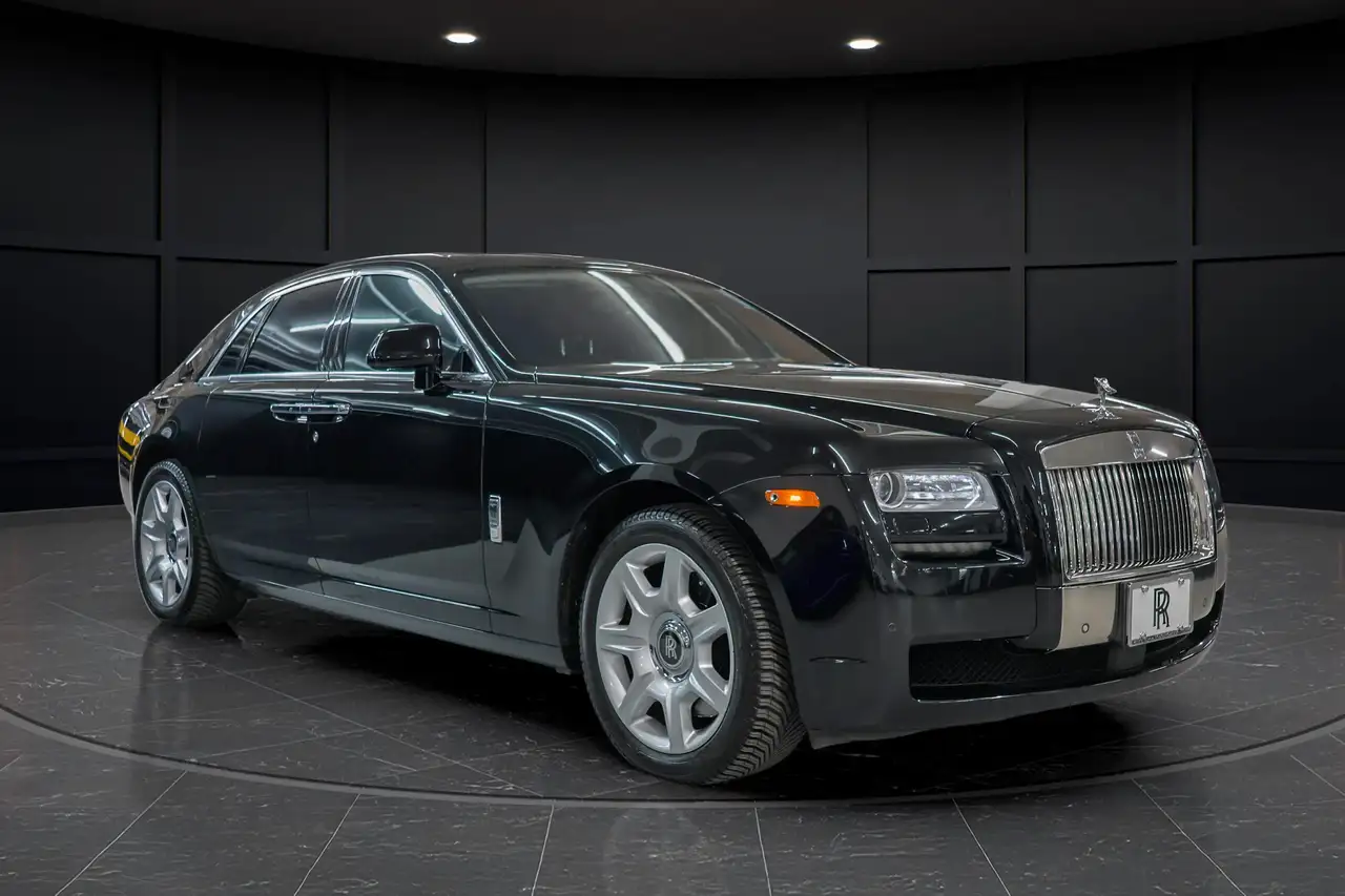 Rolls-Royce Ghost photo Rolls-Royce Ghost
