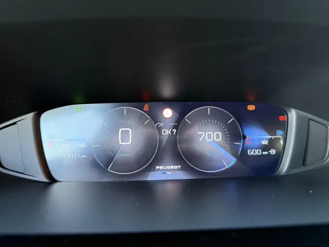 Peugeot 308 view 13