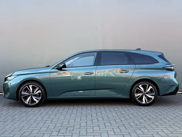 Peugeot 308 view 8
