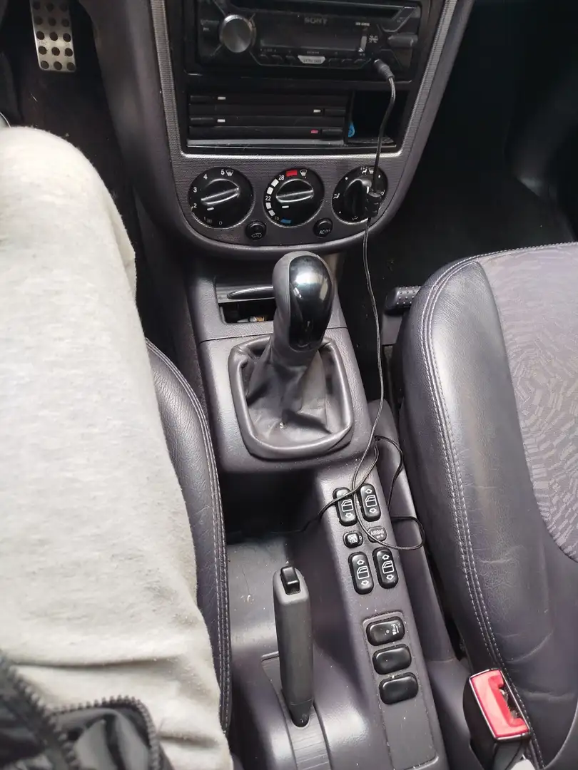 Mercedes-Benz A 190 Avantgarde - 1