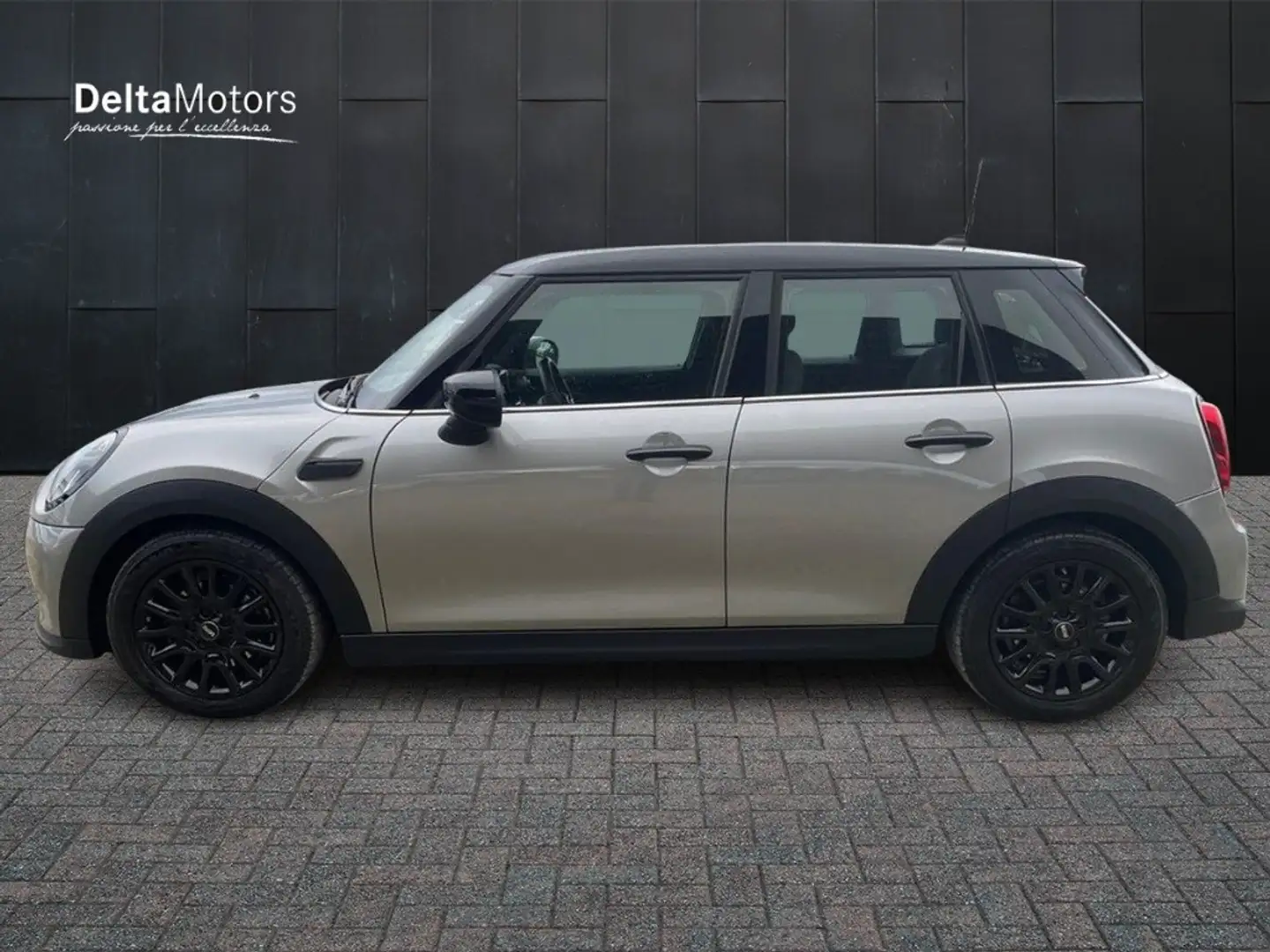 MINI Cooper Roadster IV F55 2021 5p - Mini 5p 1.5 Cooper Resolute auto Grau - 2