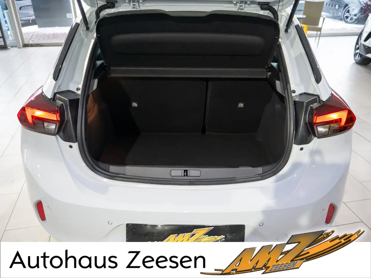 Opel Corsa 1.2 Turbo Edition NAVI PDC ALLWETTER 15