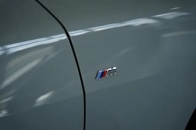 BMW 4 Series view 14