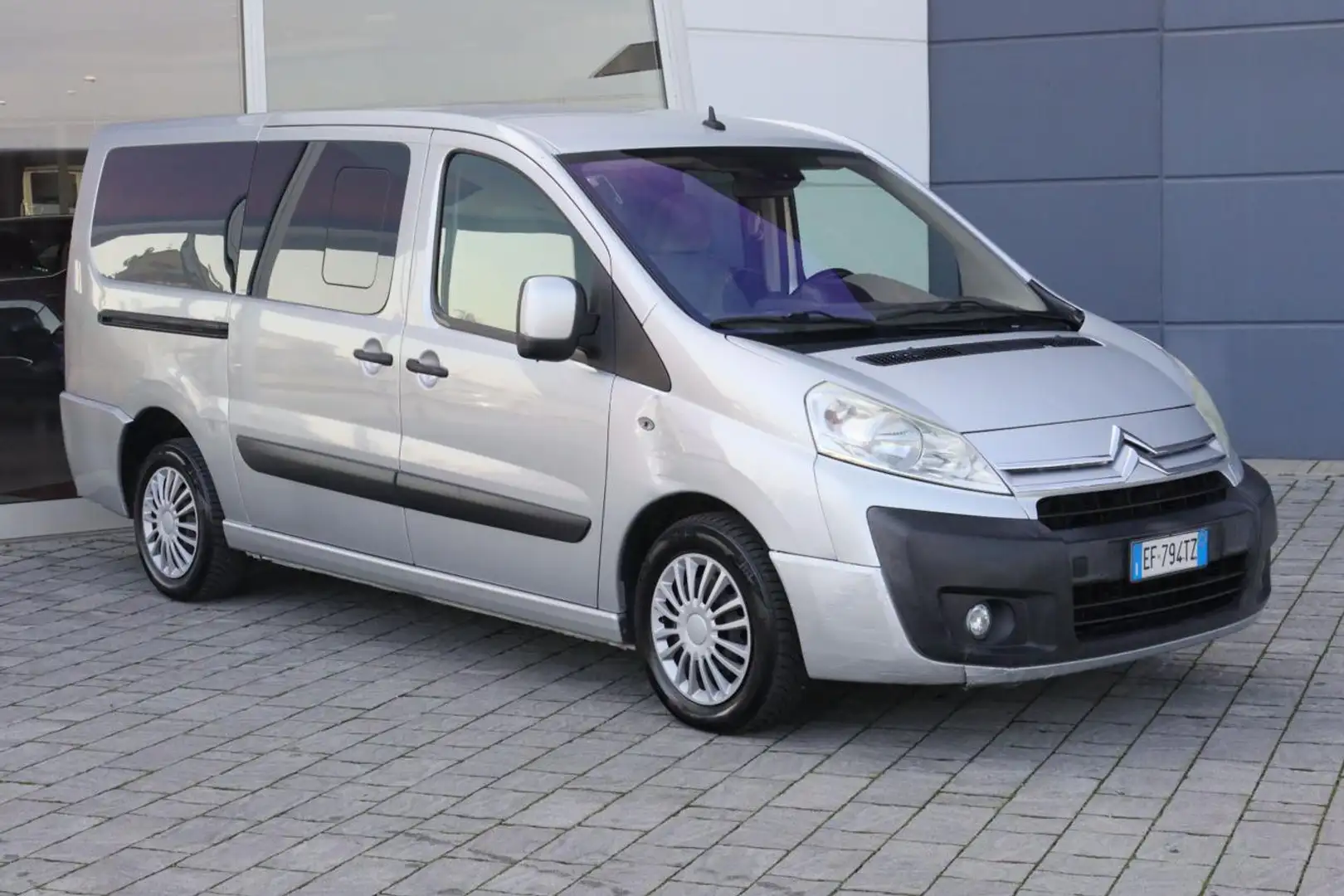 Citroen Jumpy 2.0 HDi/135 5/6 posti FAP PL-TN Gümüş rengi - 1