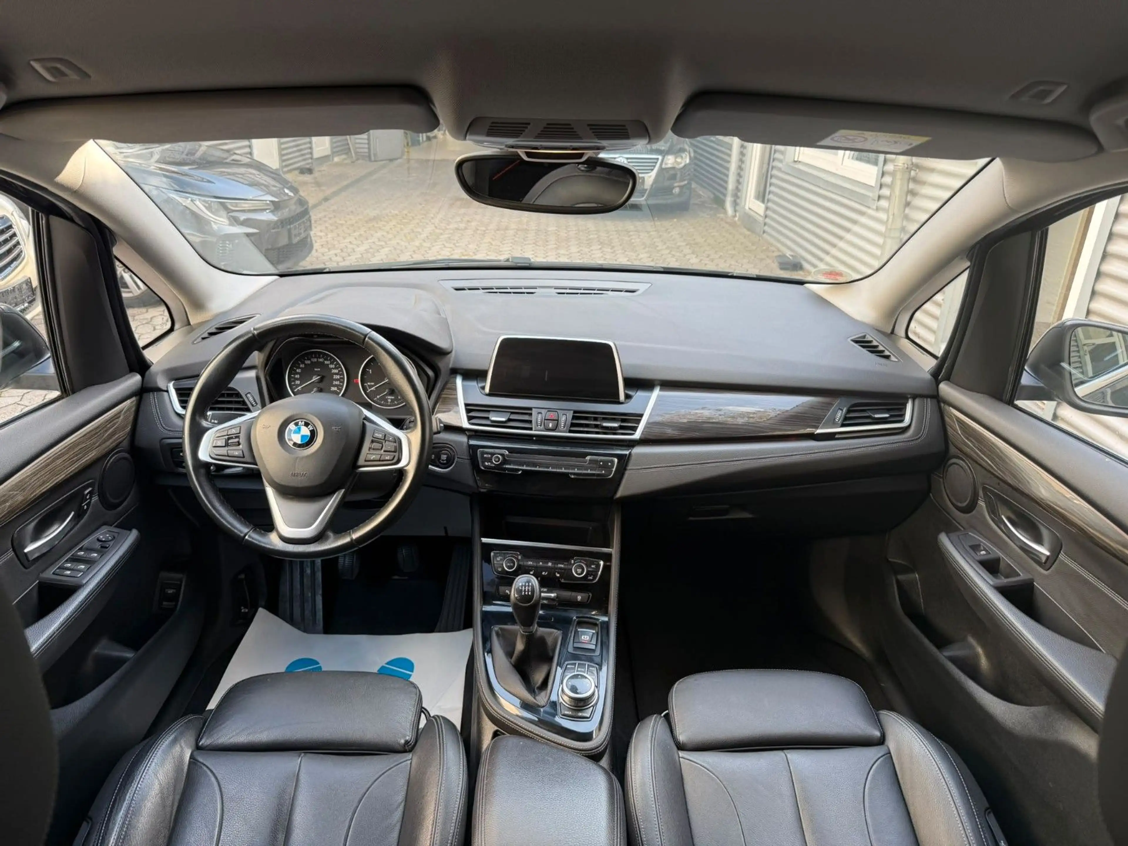 BMW 216 d Gran Tourer Luxury Navi Vollleder — photo 11