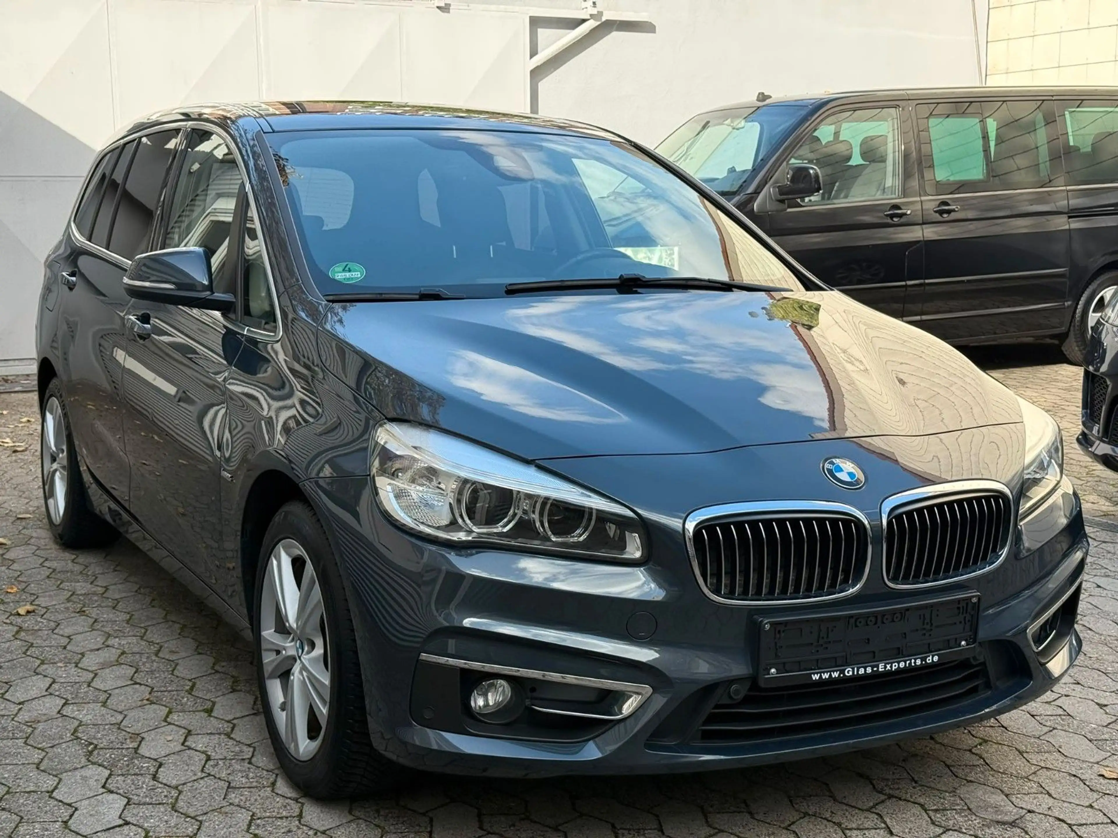 BMW 216 d Gran Tourer Luxury Navi Vollleder — photo 3