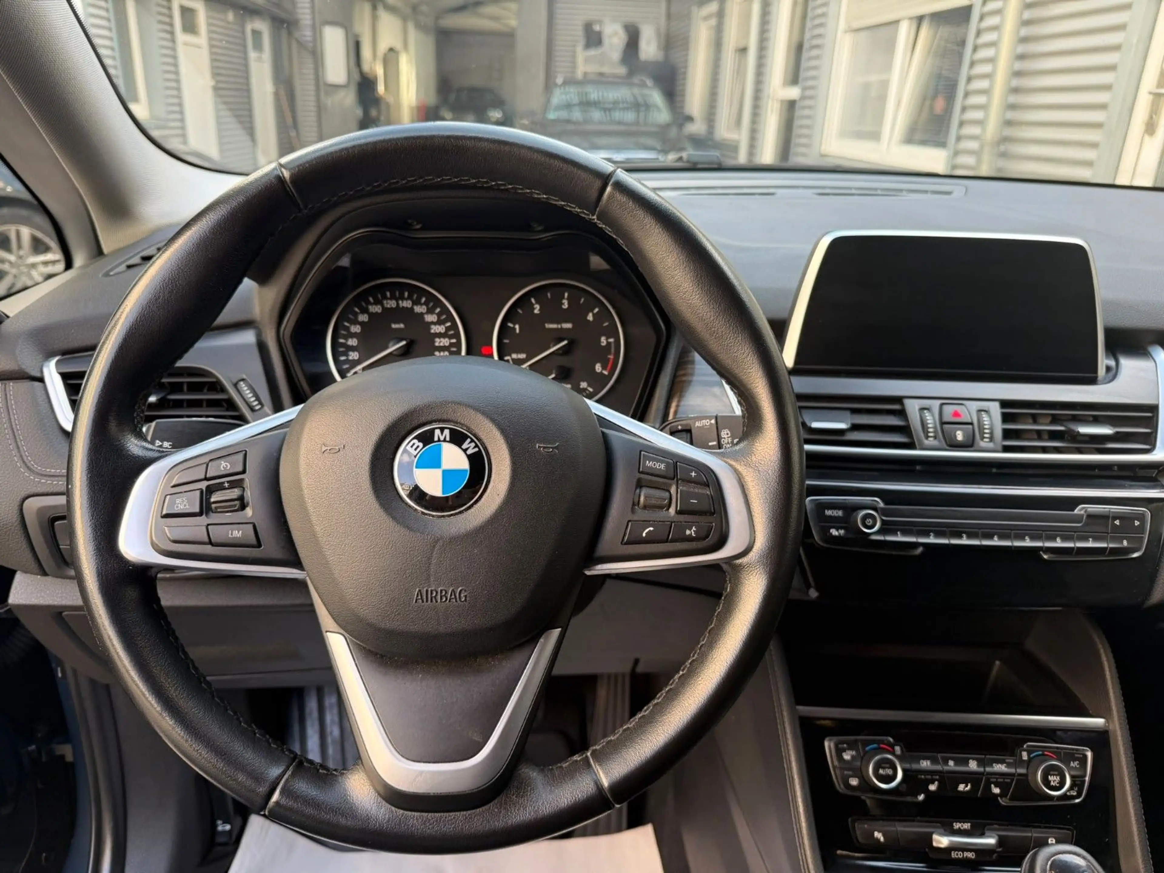 BMW 216 d Gran Tourer Luxury Navi Vollleder — photo 12
