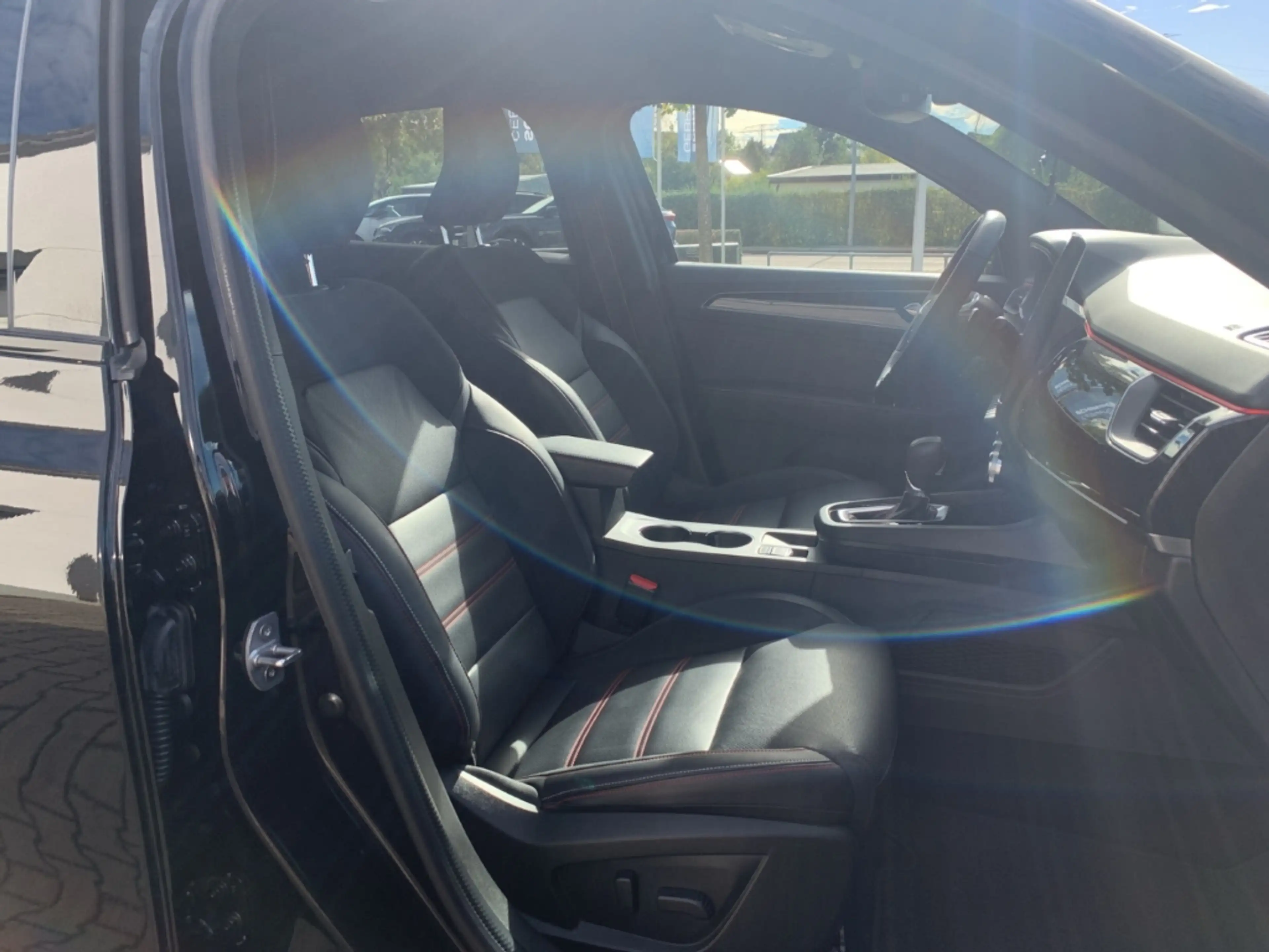 Renault Arkana R.S. LINE TCE 160 EDC NAVI+KLIMA+SHZ+LED+ — photo 25