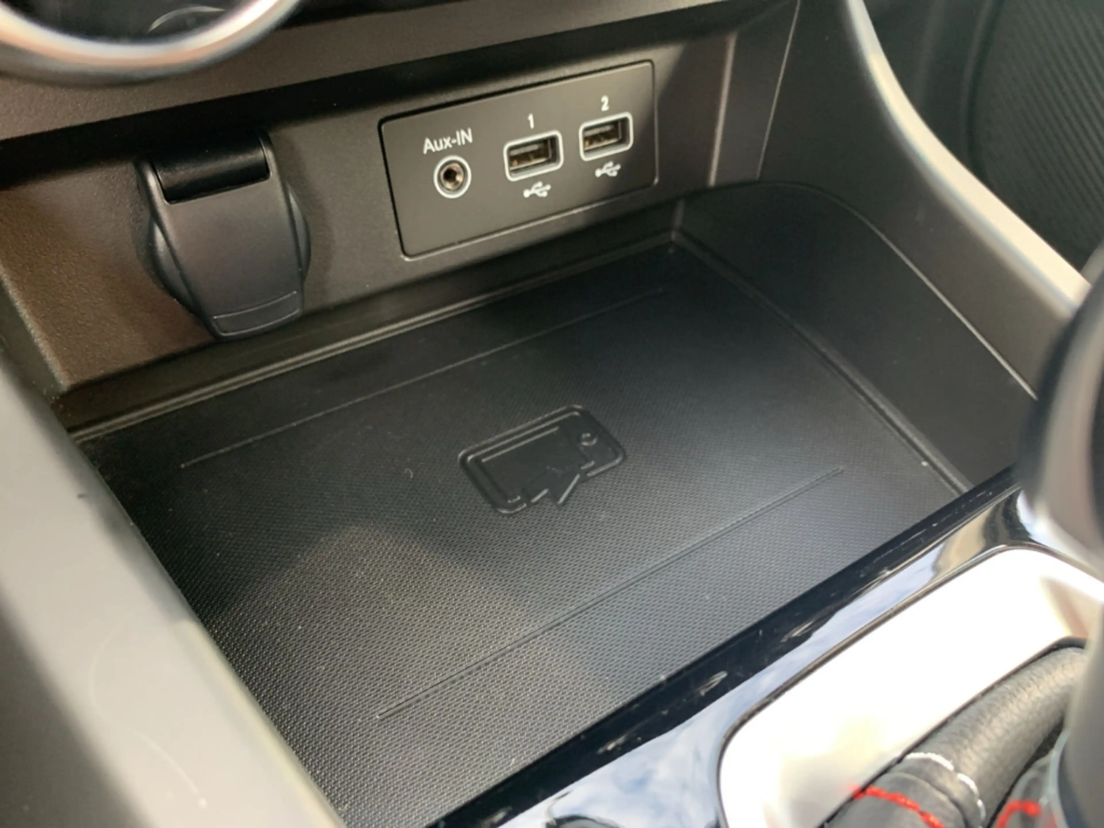 Renault Arkana R.S. LINE TCE 160 EDC NAVI+KLIMA+SHZ+LED+ — photo 30