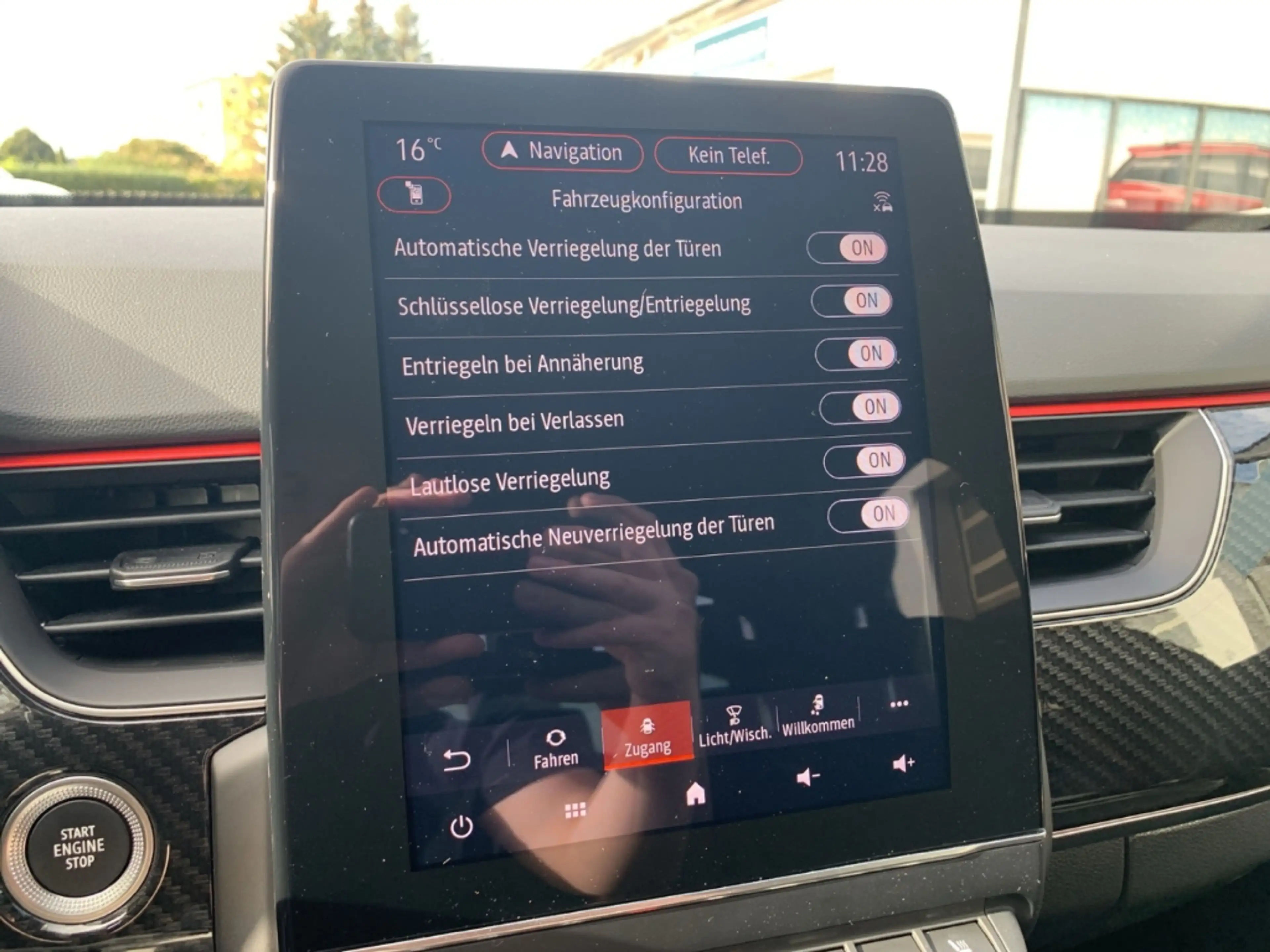 Renault Arkana R.S. LINE TCE 160 EDC NAVI+KLIMA+SHZ+LED+ — photo 43