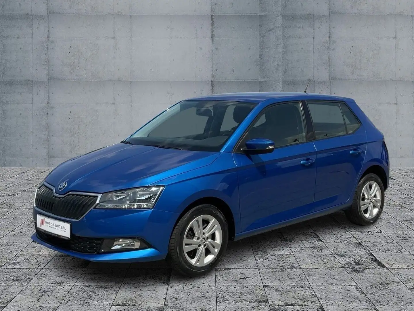 Skoda Fabia 1.0 TSI AMBITION APP+GRA+KLIMA+MFL+NSW+15" Azul - 2