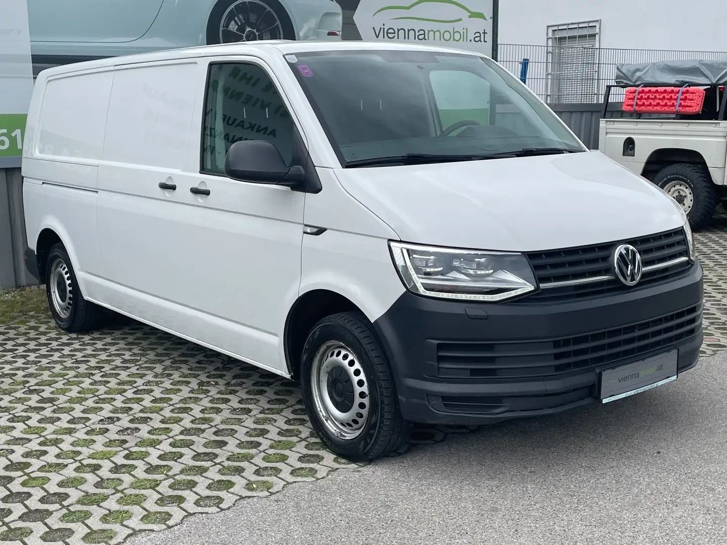 Volkswagen T6 Transporter Kastenwagen LR 2,0 TDI * 1. Besitz * Blanc - 1