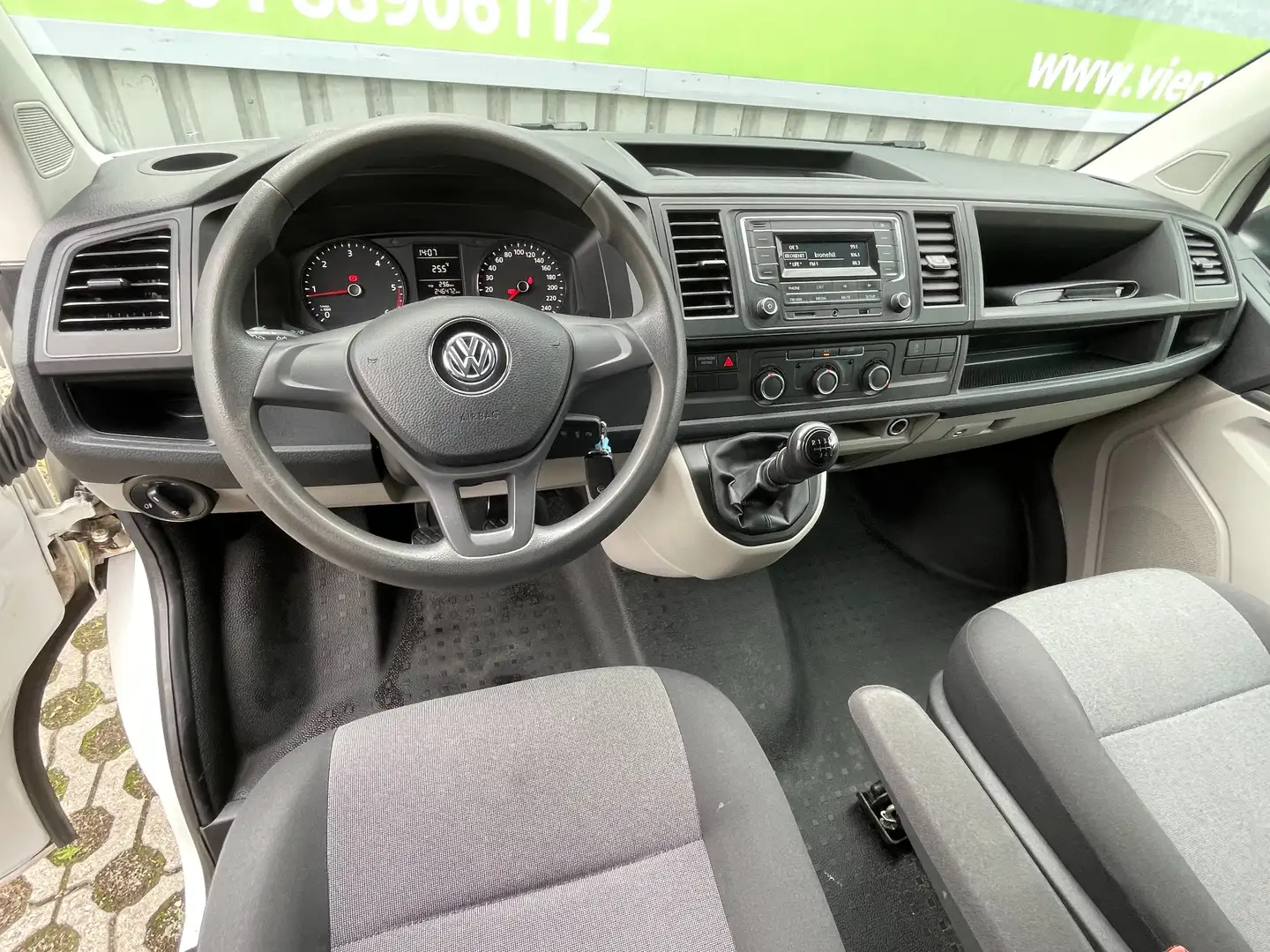 Volkswagen T6 Transporter Kastenwagen LR 2,0 TDI * 1. Besitz * Blanc - 2