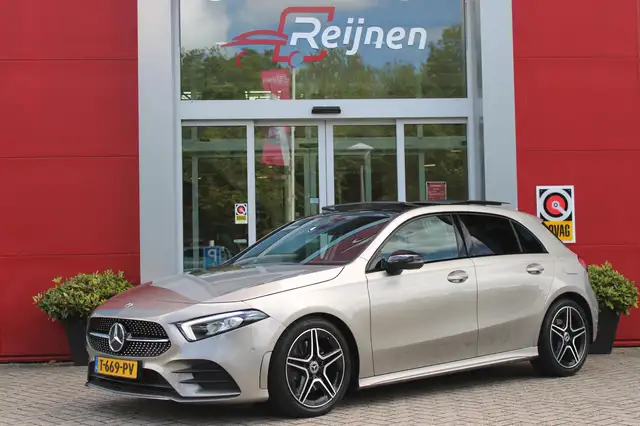 Mercedes-Benz A 220 190PK AUTOMAAT BUSINESS SOLUTION AMG | PANORAMA SC