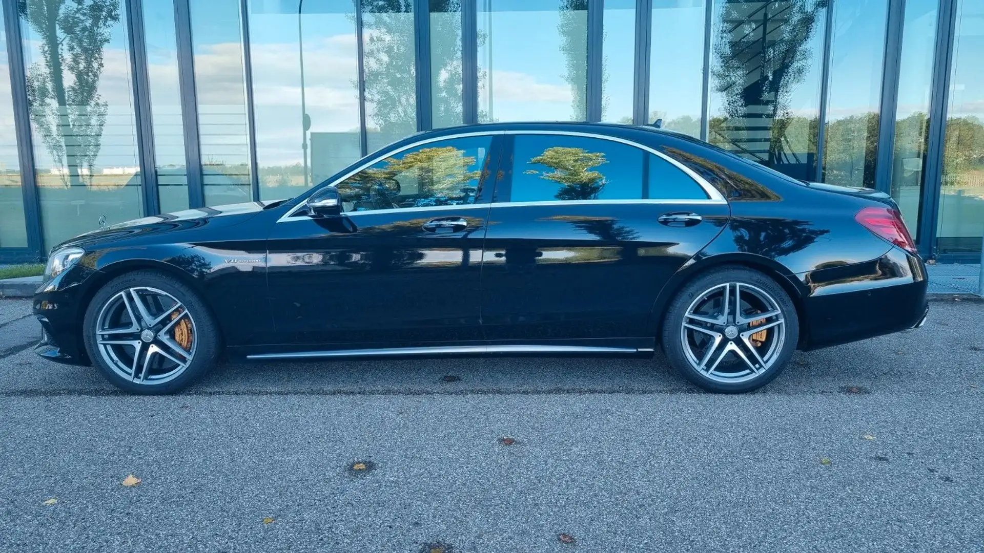 Mercedes-Benz S 63 AMG 4Matic L 3xTV+KERAMIK+4D BURMEST+STAND Schwarz - 2