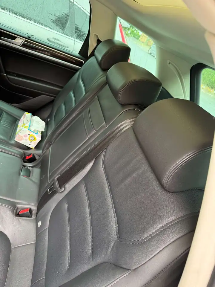 Volkswagen Touareg снимка Volkswagen Touareg