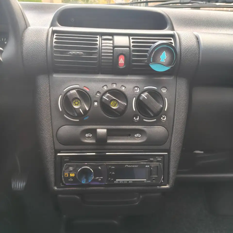Opel Corsa 1.2i-16V Strada Cool, foto 12