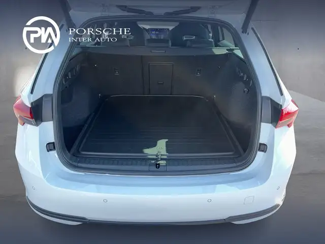 Skoda Octavia view 13
